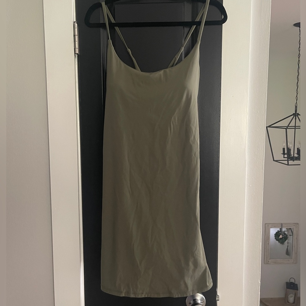 HALARA 2in1 Flare Workout Dress - Olive Green XL